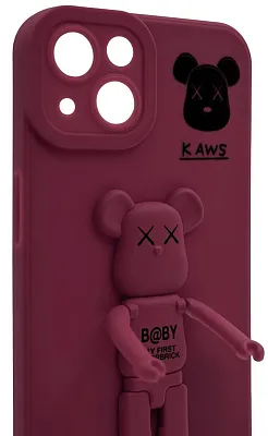 Силиконовый чехол для iPhone 14 Plus с 3D мишкой Бордовый 400_400_532365