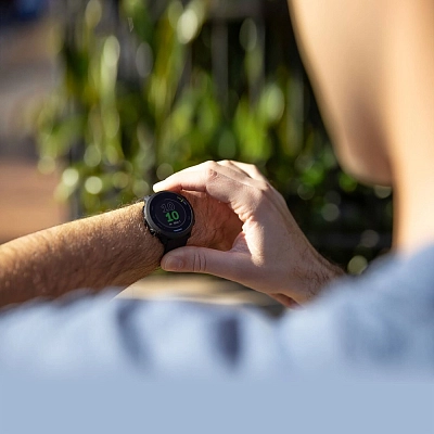 Часы Garmin Forerunner 55 Black 400_400_743480