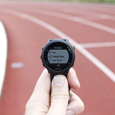 Часы Garmin Forerunner 55 Black 400_400_743481