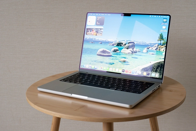 Дисплей XDR с ProMotion и постоянной яркостью 1000 нит