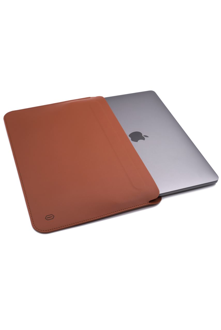 Чехол для MacBook 16.2 WiWU Skin Pro Slim Stand Sleeve с подставкой Brown