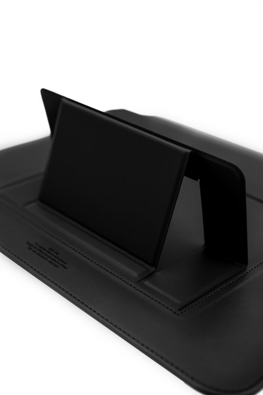 Чехол WIWU Skin Pro Slim Stand Sleeve с подставкой для MacBook 16.2" pro, Black