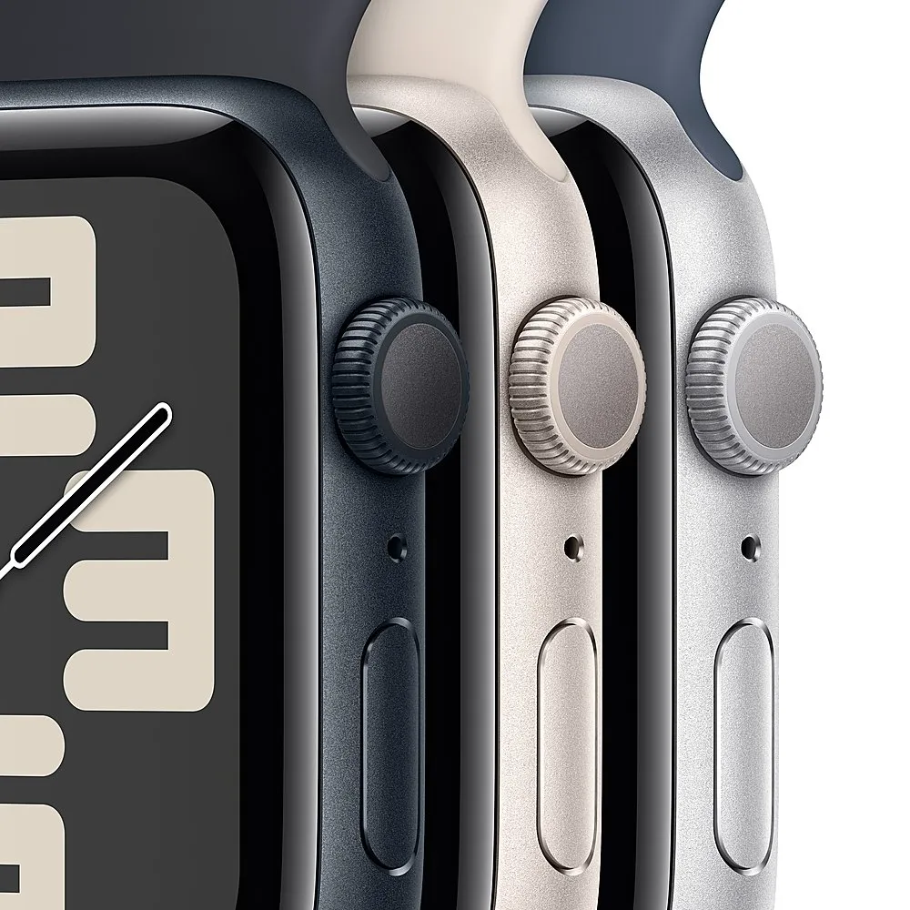 Часы Apple Watch Series SE 2022 40mm Aluminium Case GPS Sport Band Starlight M/L