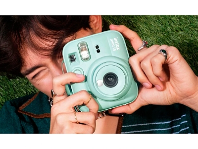Фотоаппарат моментальной печати Fujifilm Instax Mini 13 Lagoon Green 400_400_877214